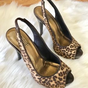 Pella Moda Suede Leopard Heels!